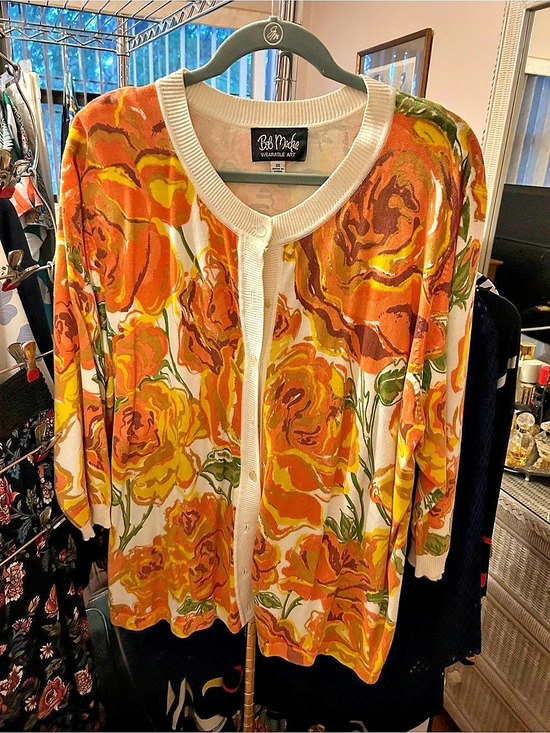 Bob Mackie Sweaters - Bob Mackie Floral Cardigan in Orange & Yellow Like New